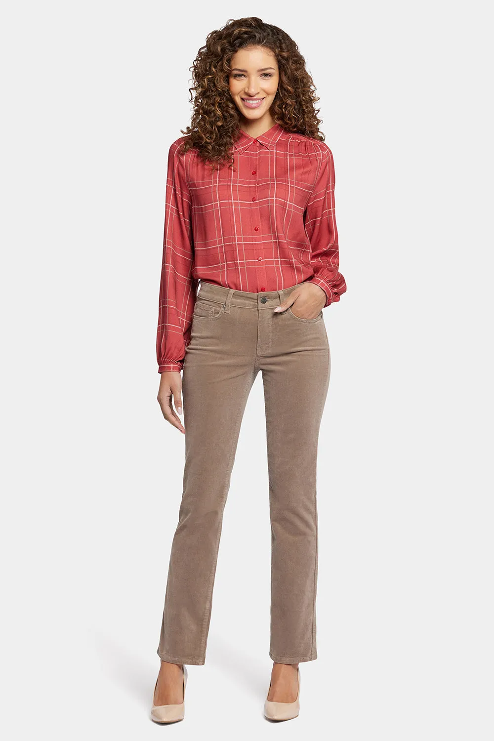 Marilyn Straight Pants In Petite - Saddlewood