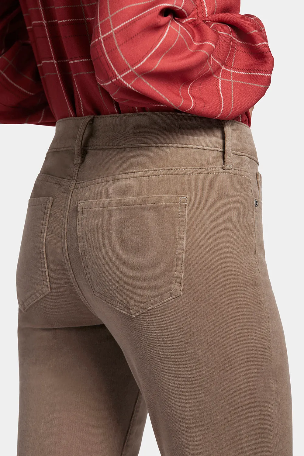 Marilyn Straight Pants In Petite - Saddlewood